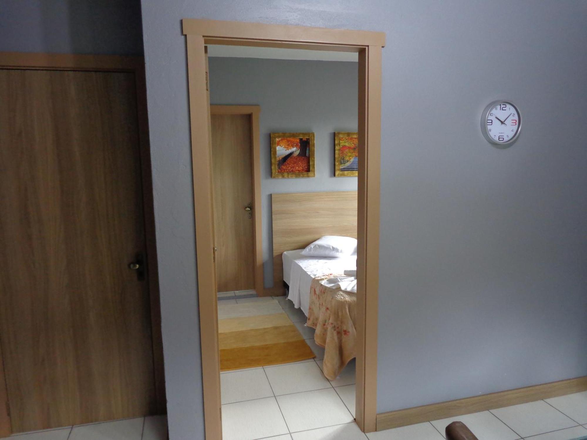 Residencial Quatro Estacoes Apartment Канела Стая снимка