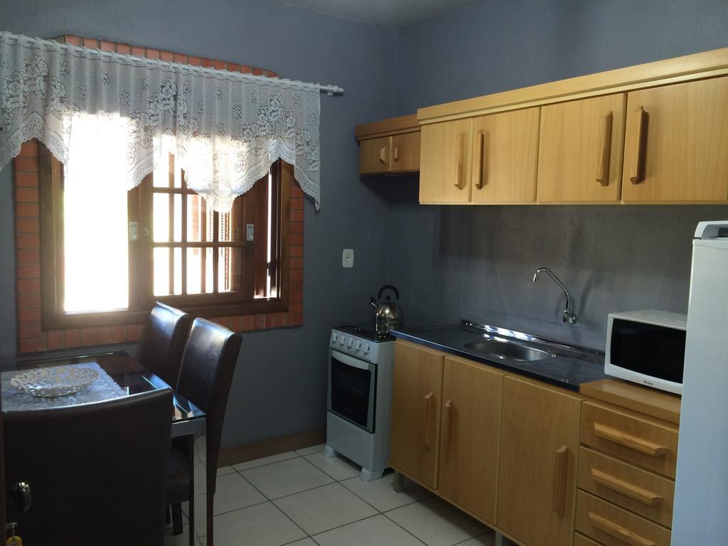Residencial Quatro Estacoes Apartment Канела Екстериор снимка